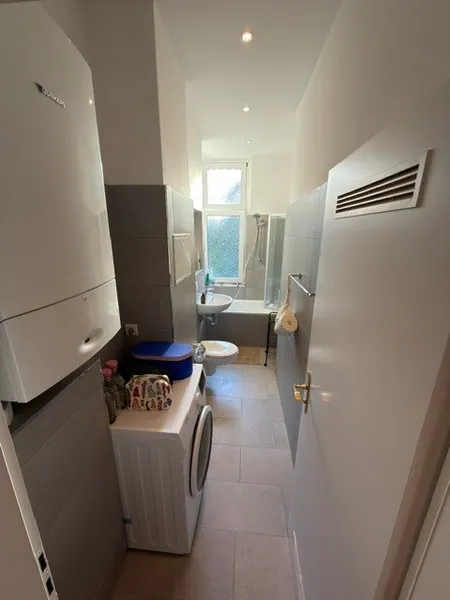 Charmante 2-Zimmerwohnung mit Balkon und Einbauküche nahe Schönhauser Allee — photo 1